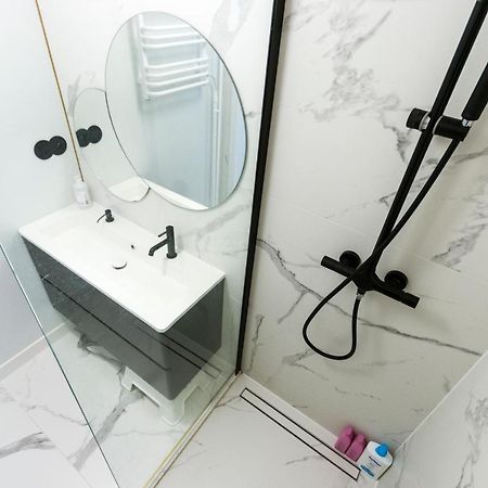 Апартаменты Apartament Good Morning Wroclaw - Parking W Cenie - Klimatyzacja - 67M2 Экстерьер фото